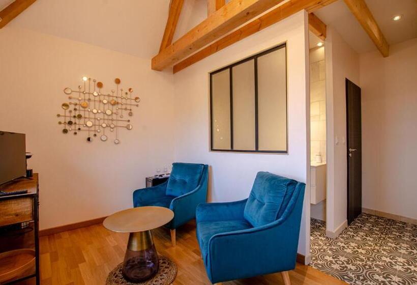 디럭스 스위트, La Chambre D Amis La Costignieres