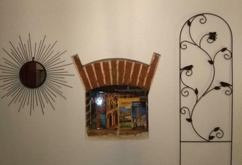 إستوديو قياسى مزودة بتراس, Les Hauts De Sames