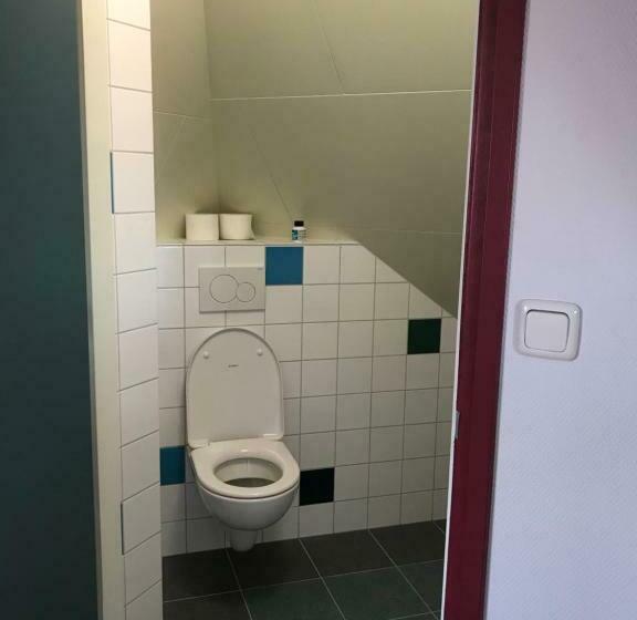 エコノミールーム, Logeren Bij De Ruimte