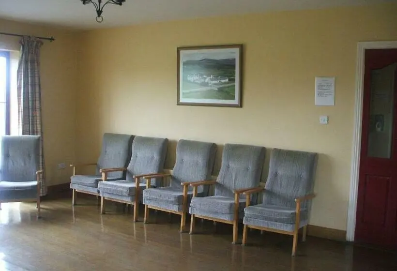 Vuode Makuusalissa, Brú Na Dromoda/dromid Hostel
