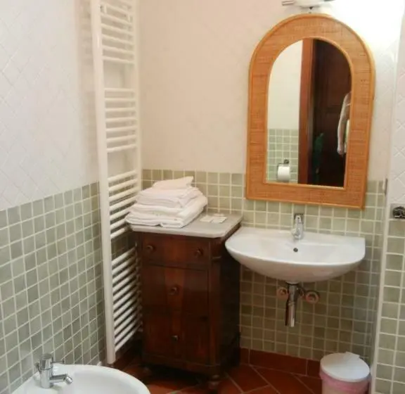デラックスルーム, La Colombarola