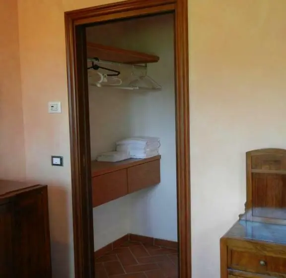 スーペリアの4人部屋, La Colombarola