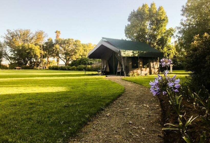 كوخ ديلوكس, Sanctuary Guest & Adventure Farm