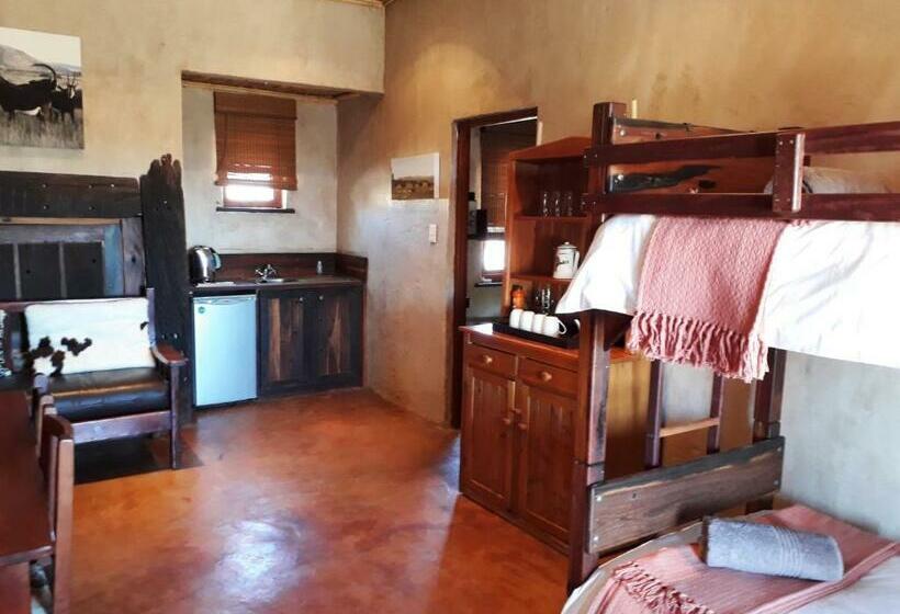 شاليه غرفة نوم واحدة, Gannabos Guest House