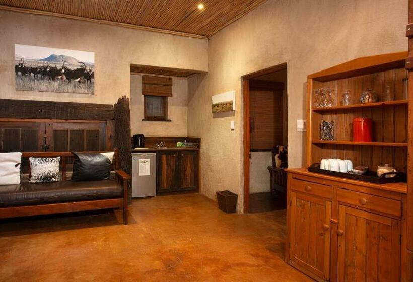 شاليه غرفة نوم واحدة, Gannabos Guest House