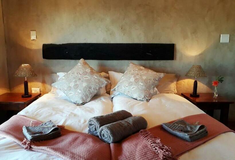 شاليه غرفة نوم واحدة, Gannabos Guest House