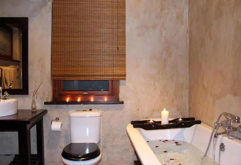 デラックスルーム, Gannabos Guest House