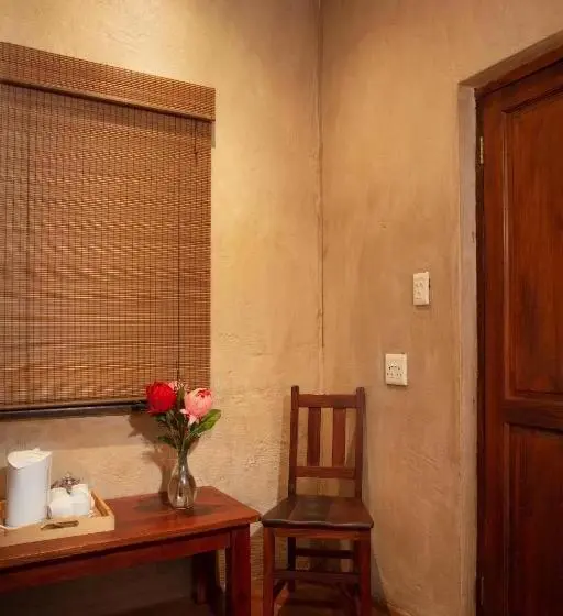 デラックスルーム, Gannabos Guest House