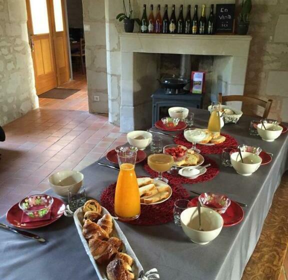 ベーシックルーム, Les Caves