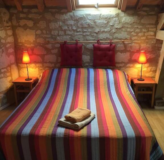 Номер Стандарт Трехместный, Les Caves