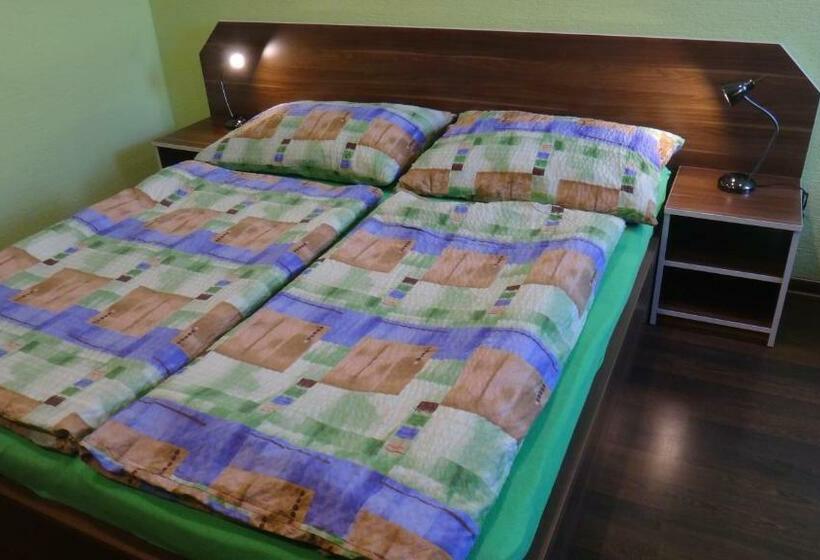 标准间, Penzión Melódia