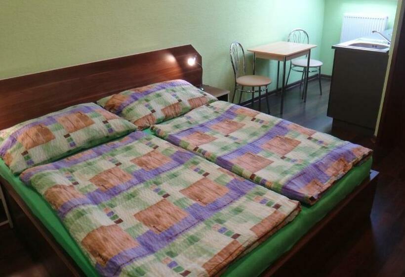 标准间, Penzión Melódia