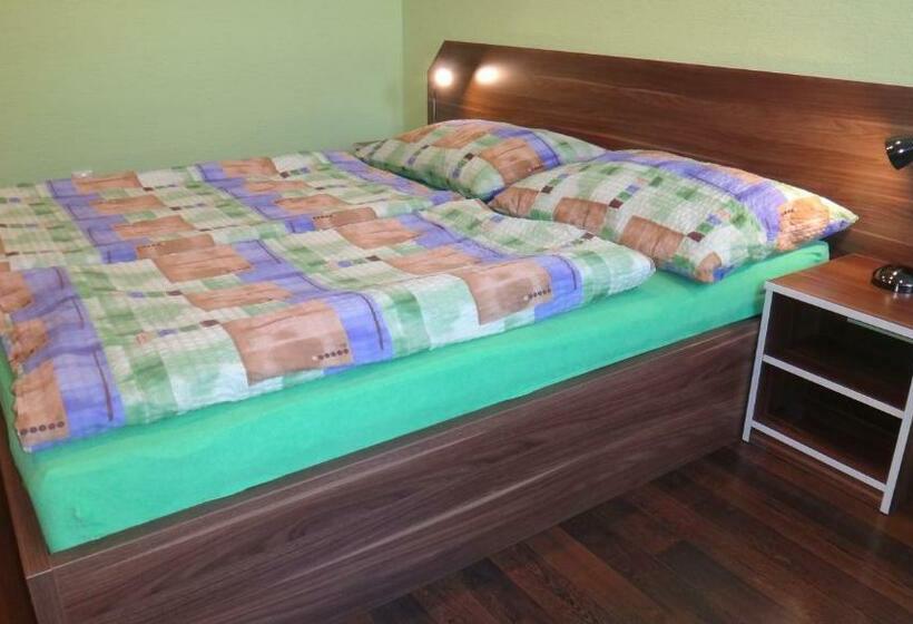 标准间, Penzión Melódia