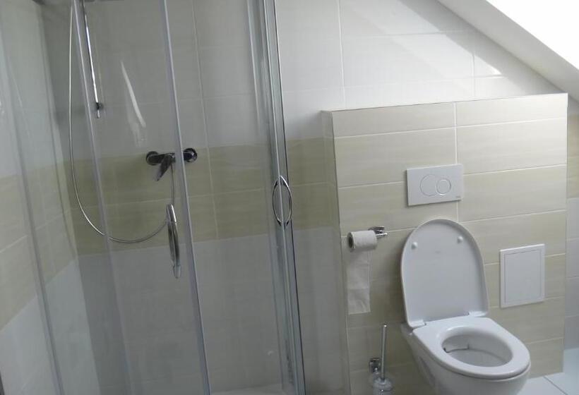 带2个卧室的公寓, Penzión Melódia