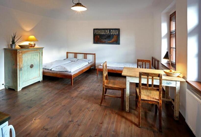 Люкс, Penzion U Lasíků