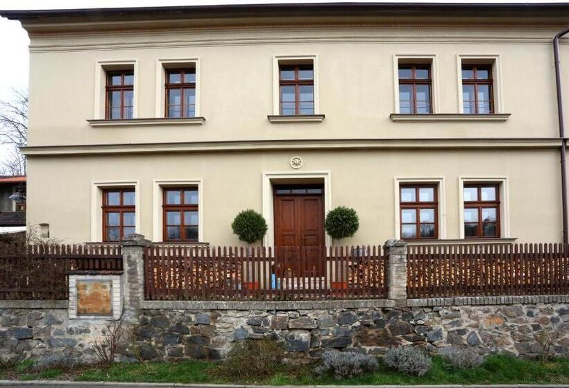 Люкс, Penzion U Lasíků