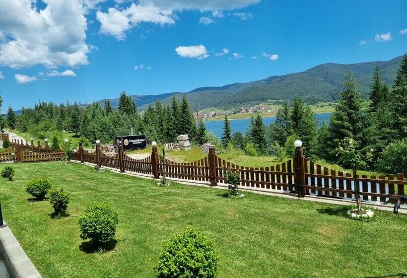 Willa 1 Sypialnia, Villa Hills   сърница