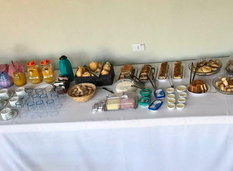 Studio Standard, Chales Sao Felix