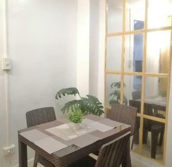 חדר אקזקיוטיב לשלושה, Vg Pension And Residences