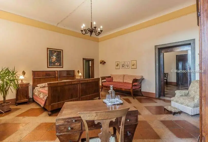 庭の見えるスタンダードトリプルルーム, B&b Dal Viceré   Villa Mezzalira