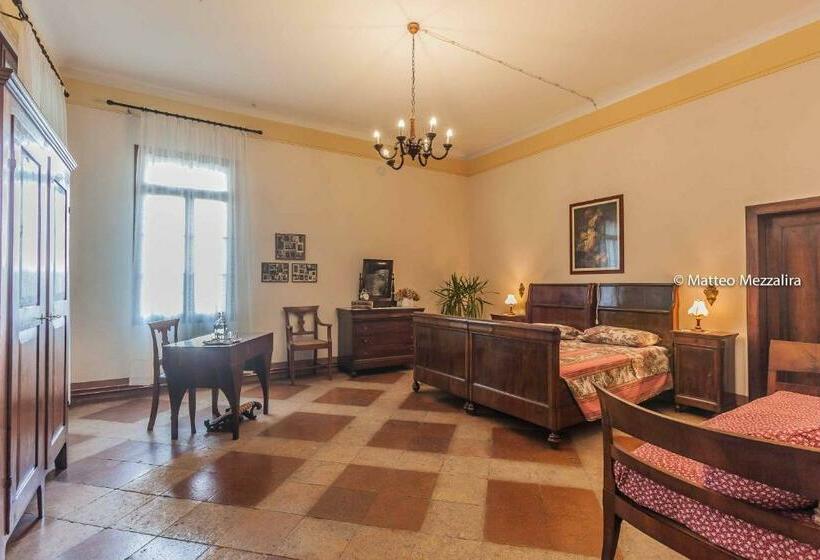 带花园景观的标准三人间, B&b Dal Viceré   Villa Mezzalira