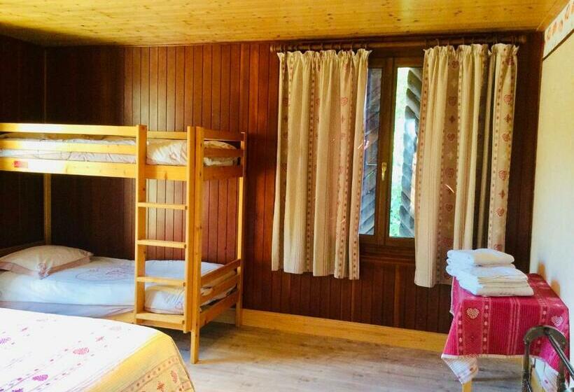 Четырехместный Номер Стандарт, Au Refuge De Blanche