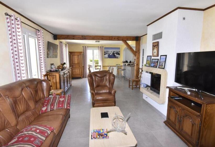 جناح عائلي, Chez Michelle Et Dany   Chambres D Hôtes Proche D Annecy