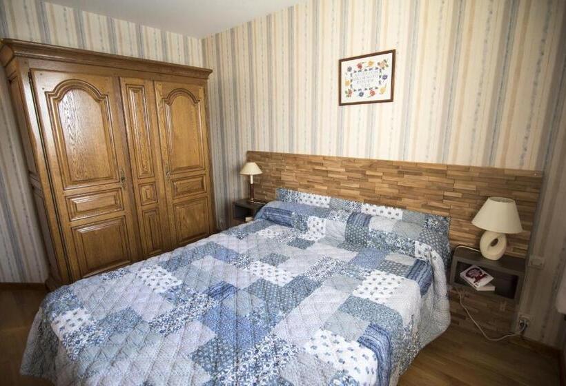 جناح مطلّ علي الجبل, Chez Michelle Et Dany   Chambres D Hôtes Proche D Annecy