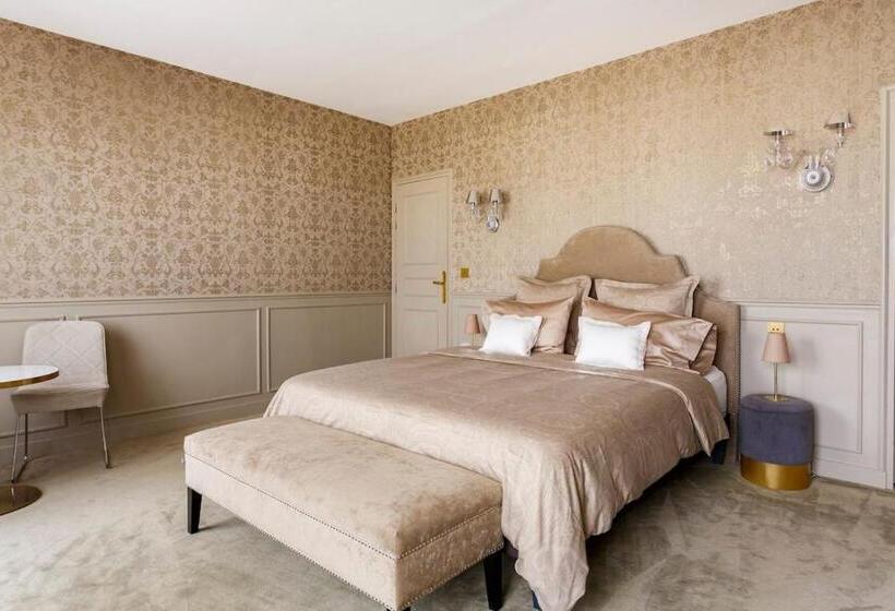 豪华房间, Le Chateau D Hardricourt