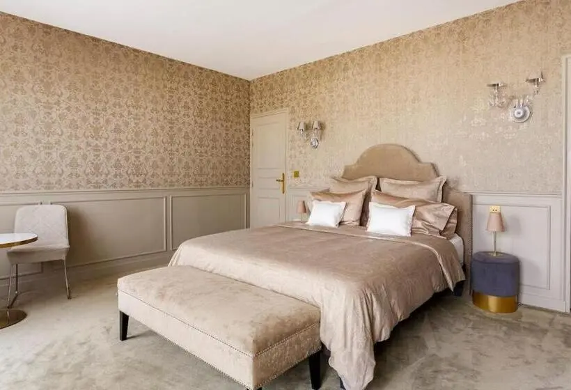 デラックスルーム, Le Chateau D Hardricourt