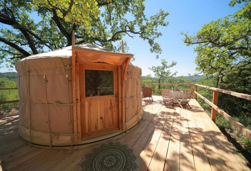 غرفة قياسية مزوَّدة بجاكوزي, Les Yourtes De Provence