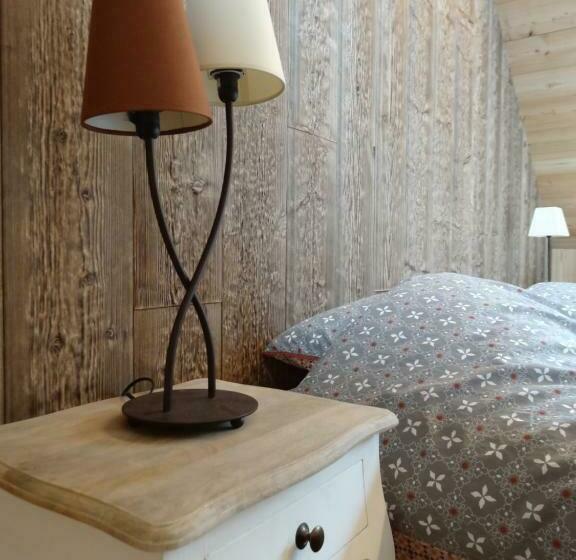 标准三人间, Maison D Hôtes L Arnica