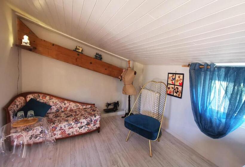 Номер Стандарт с Балконом, Residence La Borde