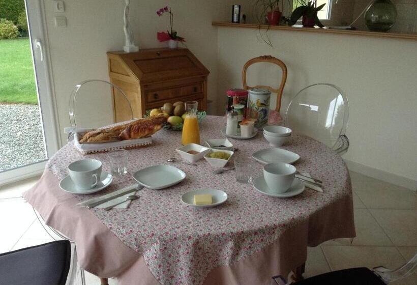 Standard room with outdoor bath, St Germain