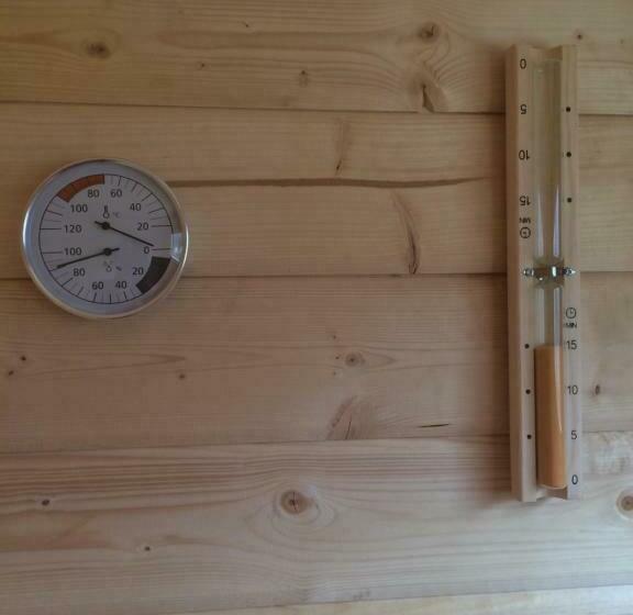 جناح مطلّ علي الجبل, Villa Charlene