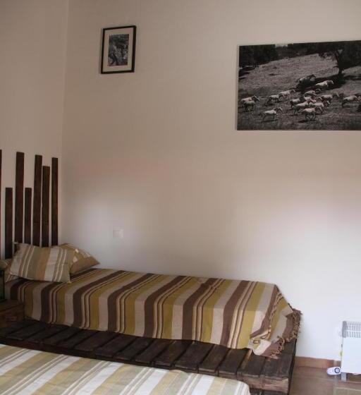 غرفة قياسية, Couto Dos Pardinhos