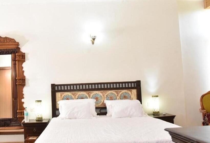 Quarto Estandar Cama King, Osian The Desert Boutique