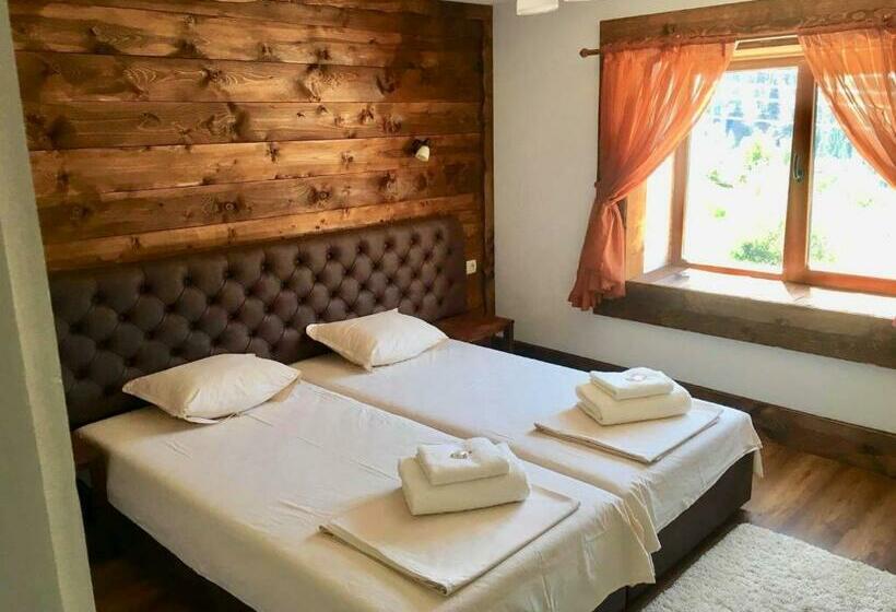 침실 1개 주택, къща за гости виевци