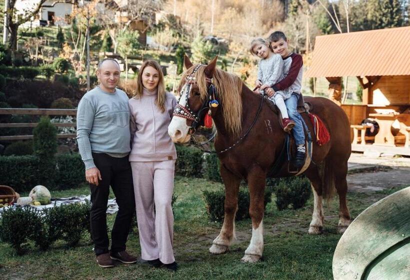 Шале 1 Спальня, хата різьбяра закуток