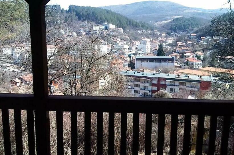 Villa Deluxe 1 Chambre, трънската къща