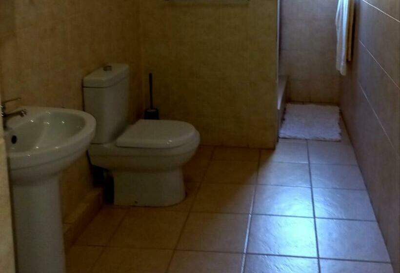 Семейный Номер Базовый, Pilanesberg View Guest House