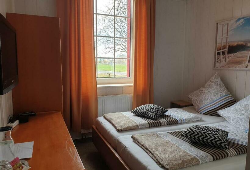 Номер Стандарт, Pension Am Mellensee