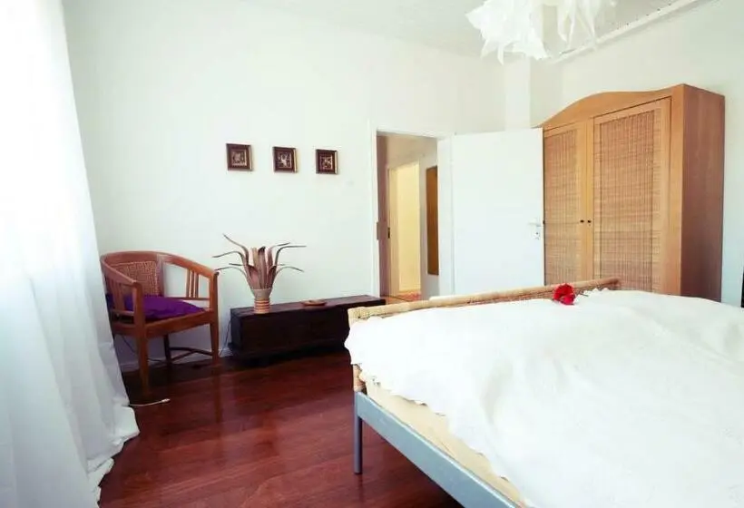Pokój Standard, Tektona Bed & Breakfast
