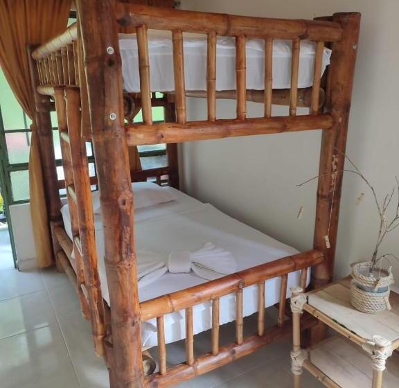 マウンテンビューファミリールーム, Hostal Amaní