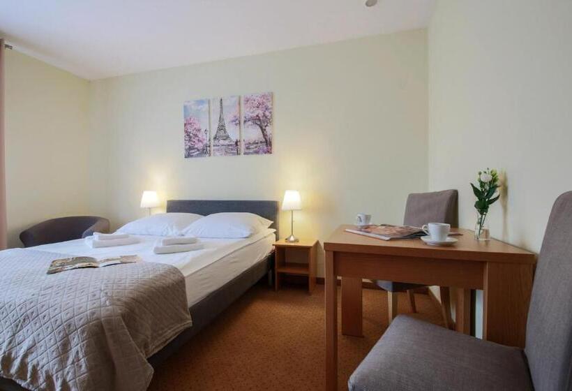 חדר סטנדרט, łaziska