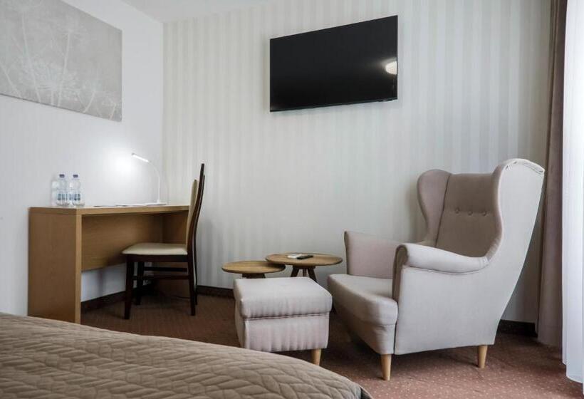 חדר סופריור, łaziska