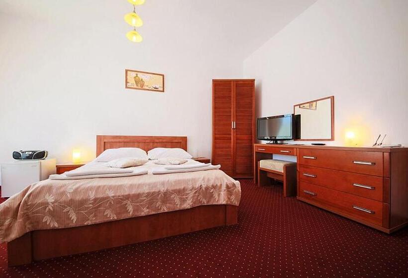 חדר סופריור לארבעה, łaziska