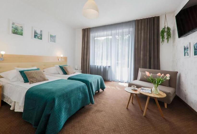 חדר סופריור, łaziska