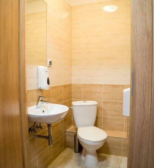 חדר סטנדרד יחיד חדר אמבטיה משותף, Kompleks Hotelarski Zgoda