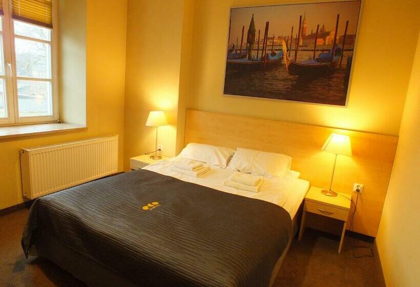 חדר סטנדרט, Eco